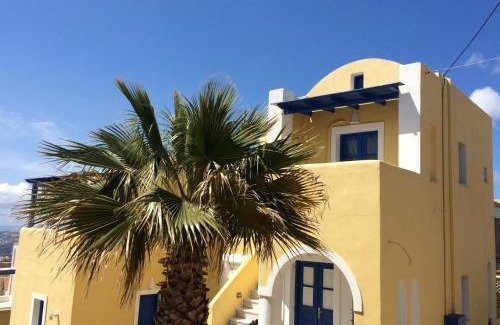 Pyrgos Apartment | Cultural House