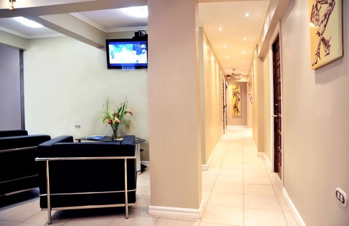 Saint James House | Culture Crossroads Inn