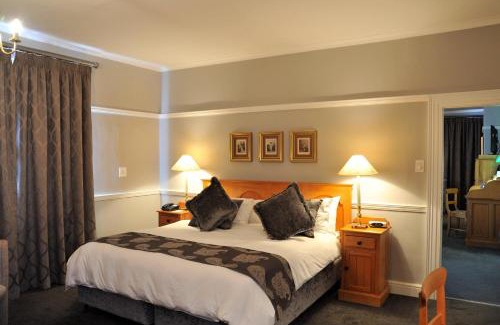 Worcester Central Hotel | Cumberland Hotel Worcester