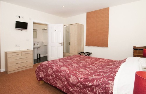 Douglas Apartment | Cunard Apartments