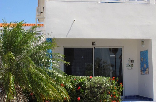 Sabana Westpunt House | Curacao's Finest Diving is Just Steps Away From this Well-equipped Modern Villa.