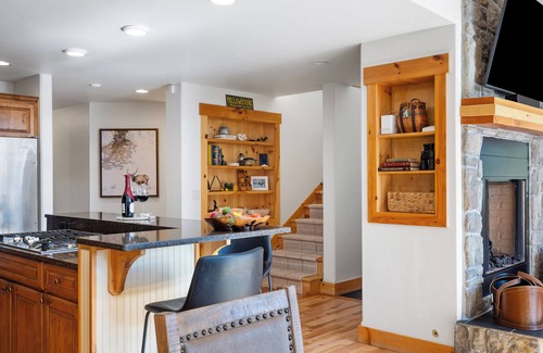 Big Sky Meadow Village House | Curley Bear Lodge | Big Sky Town Center