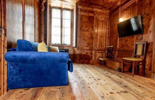 Tirano Hotel | Curt di Clement Eco Mobility Hotel