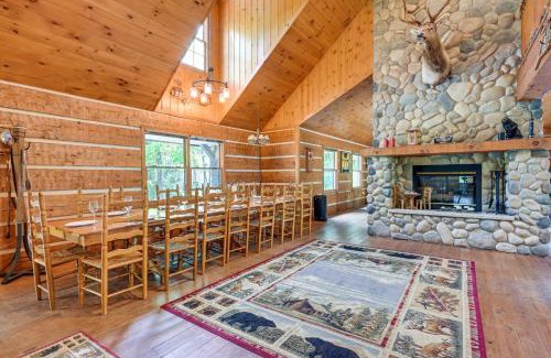 Clarklake House | Custom-Built Clarklake Cabin Sauna and Cold Plunge!