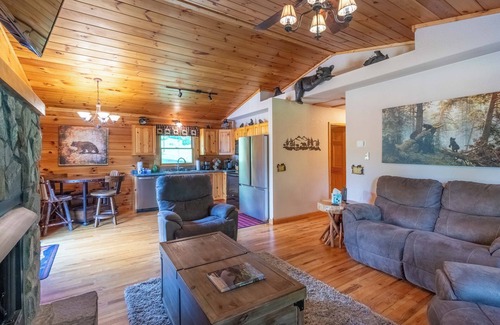Qualla Cabin | Customer Appreciation Year! See Discount information in Ad
