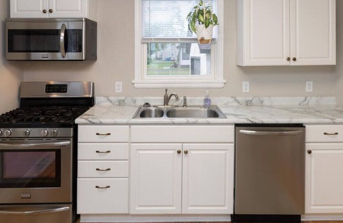 Forest Lake House | Cute and Clean Forest Lake home with character and charm.