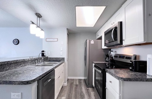Kissimmee Condo | Cute and Cozy 3Bed Condo Newly Renovated-2442SC
