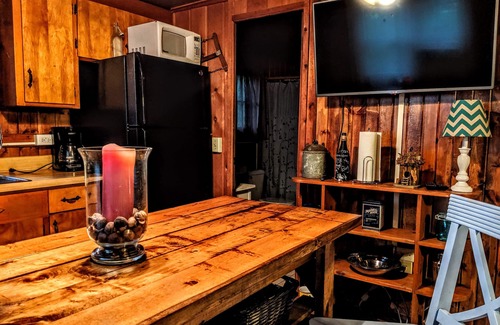 St. Helen Cabin | Cute Cabin Available In St. Helen, ATV trails are calling your name! Book now!
