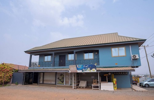 Amrahia Apartment | Cute & Comfy Condo Close to Highway