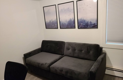 New Bedford Apartment | Cute Cozy Apartment in Historic New Bedford