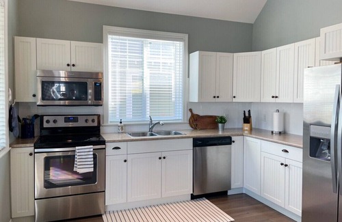 Okanagan-Similkameen Cottage | Cute & Cozy Cottage on Osoyoos Lake