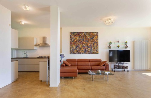 Lesa Cottage | Cute house in a family-friendly resort featuring tennis & a pool! - Casa Letizia