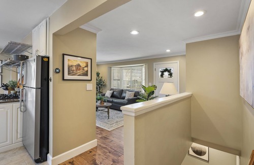 Canyon Rim House | Cute, Quiet Home in Salt Lake City Mins From UofU