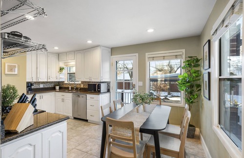 Canyon Rim House | Cute, Quiet Home in Salt Lake City Mins From UofU