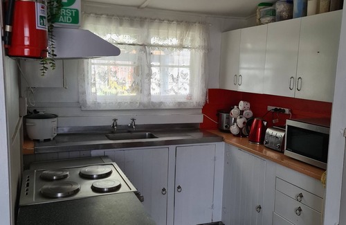 Mangakino House | Cute rustic bach, A home away from home. Located in beautiful mangakino