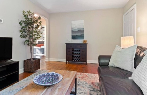 Montrose House | Cutie on Kenbridge - Long term stays welcome