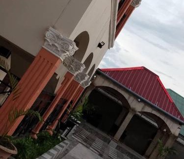 Lamin Apartment | Cutting Edge Guest House