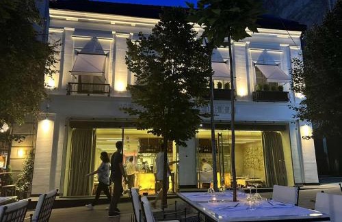 Slavija House | Cvetni trg