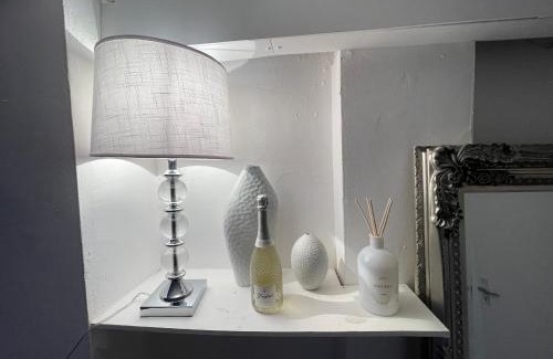 Butetown Apartment | Cwtch Cardiff Bay