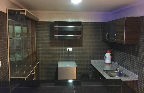 Ajah Hotel | Cynergy Suites Royale