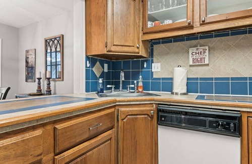 Hanahan House | Cypress Cottage of Charleston