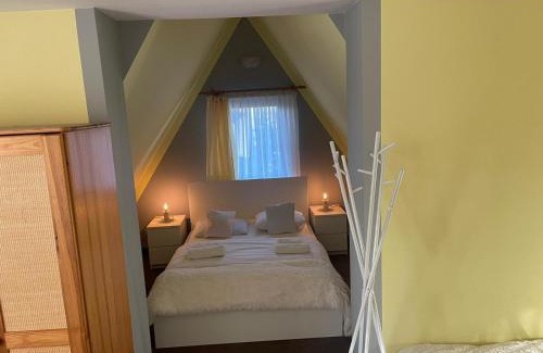 Male Ciche Villa | Cyrlanka