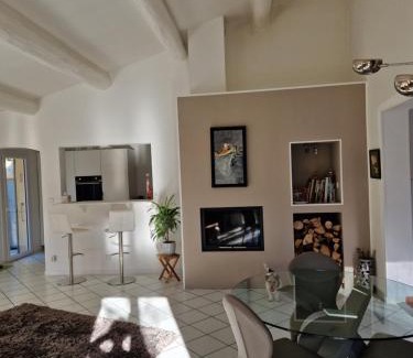 Lambesc House | Détente champêtre