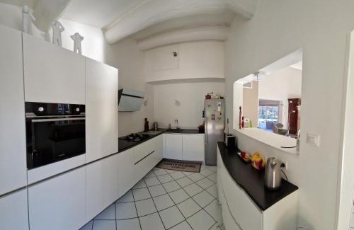 Lambesc House | Détente champêtre