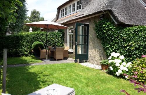 Terherne Apartment | d'Oude Herbergh, vakantiehuizen aan het water