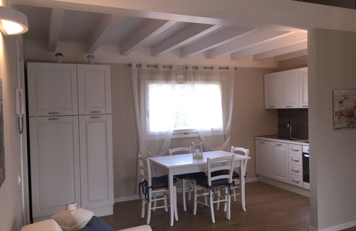 Porto Pino Apartment | D6 FIRST FLOOR APARTMENT IN RESIDENCE WITH SWIMMING POOL