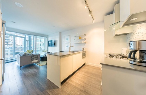 Downtown Vancouver House | D71 - Stylish 1 bedroom in brand new building