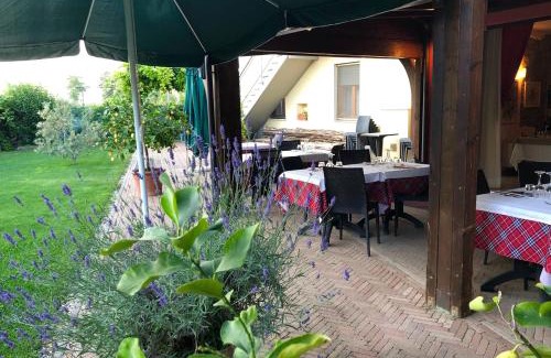Rezzano Hotel | Da Nando Antica Osteria Hotel