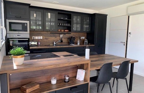 Trebeurden House | Da Viken jolie maison jardin clos et parking privé