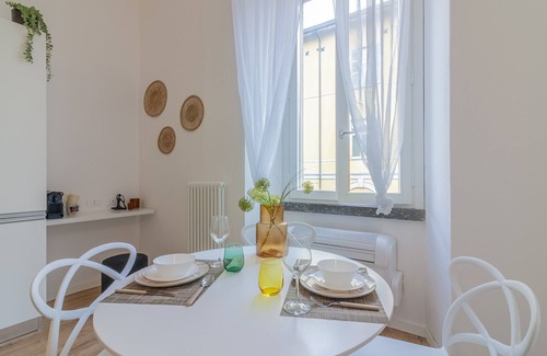 Lecco Apartment | Da Vinci Retreat by Varenna Holidays