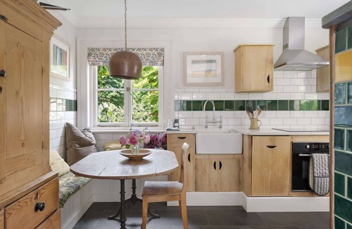 Kingston St Mary House | Dabinett, Set in Beautiful Gardens, Parking