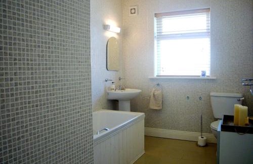 Ardmore House | Dacha Holiday Home by Trident Holiday Homes