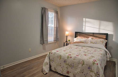 Fayetteville House | Daily, Weekly, Monthly Term