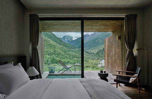 Wenchuan Hotel | DAINN Mt Siguniang