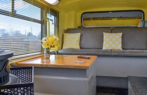 Withernsea House | Daisy Decker - Uk48371