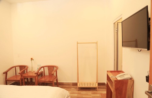 Da Lat Hotel | DaLat Kaki House - 3 king beds