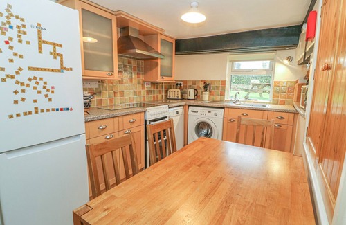Buckden Cottage | DALE HEAD COTTAGE, family friendly, with open fire in Buckden