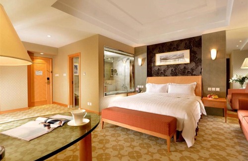 Jinzhou District Hotel | Dalian East Hotel