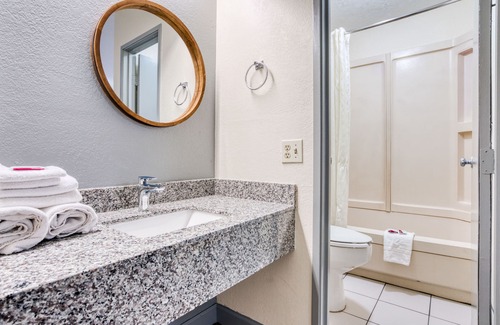 Dallas Hotel | Dallas Love Field Inn