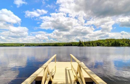 Newcastle House | Damariscotta Lakefront Retreat