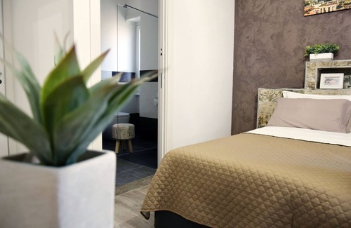 Quartiere XI Portuense Bed & Breakfast | Damiva bed & breakfast - Rome center of Trastevere, 10 minutes walk from the metro
