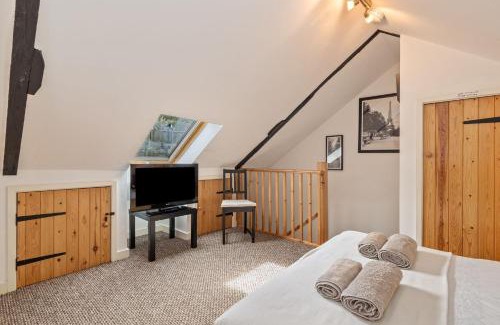 Laugharne House | Dan Y Bryn - A lovely 3 bedroom house centrally located in Laugharne