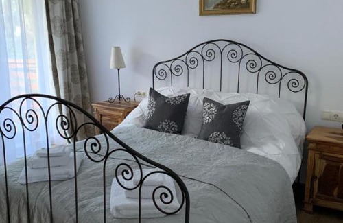 Cluj-Napoca Apartment | Dana House in Central Cluj