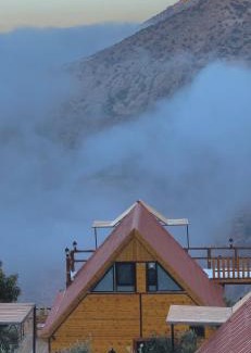 Dana Hotel | Dana luxury huts