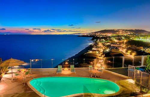 Dana Point Apartment | Dana Point Oceanfront Amazing Views STR14-0128
