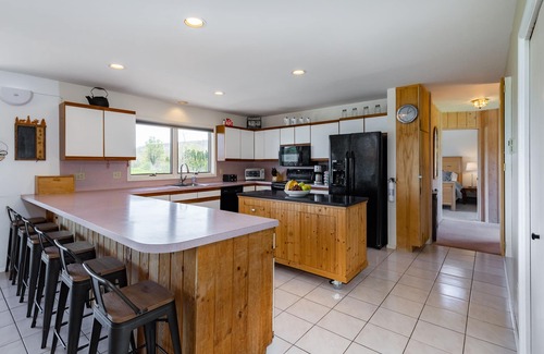 Windham Cabin | Dancing Horse Farm in Windham: Spectacular 9 Bedroom Home, 30 Acres, Ski Lodge